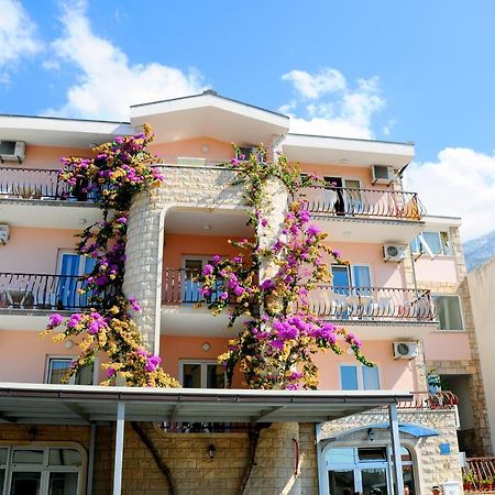Villa Bogumila Makarska Exterior photo